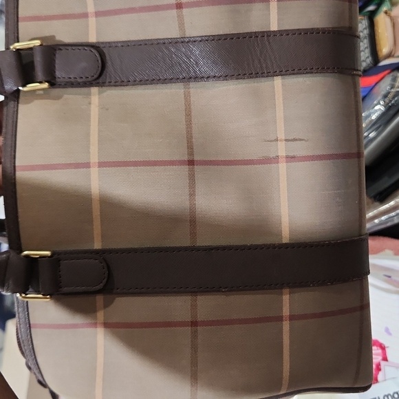 🔹️Burberry 🔹️VINTAGE mediun size Boston w/ COA - Picture 15 of 15